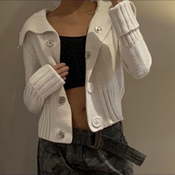Vintage Bebe Cardigan 🤍 - Picture 4 of 4